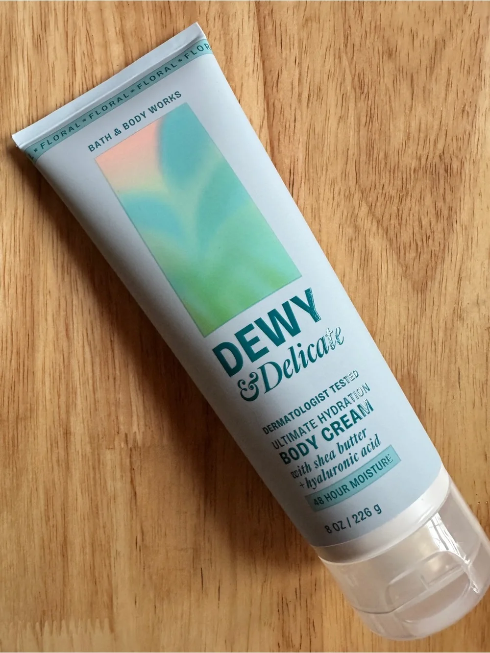 Bath & Body Works Dewy & Delicate Body Cream - Mint Green